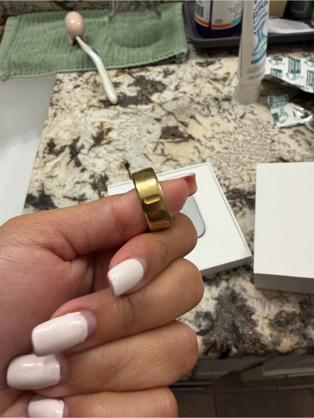 Gold used Oura Ring 4 size 6